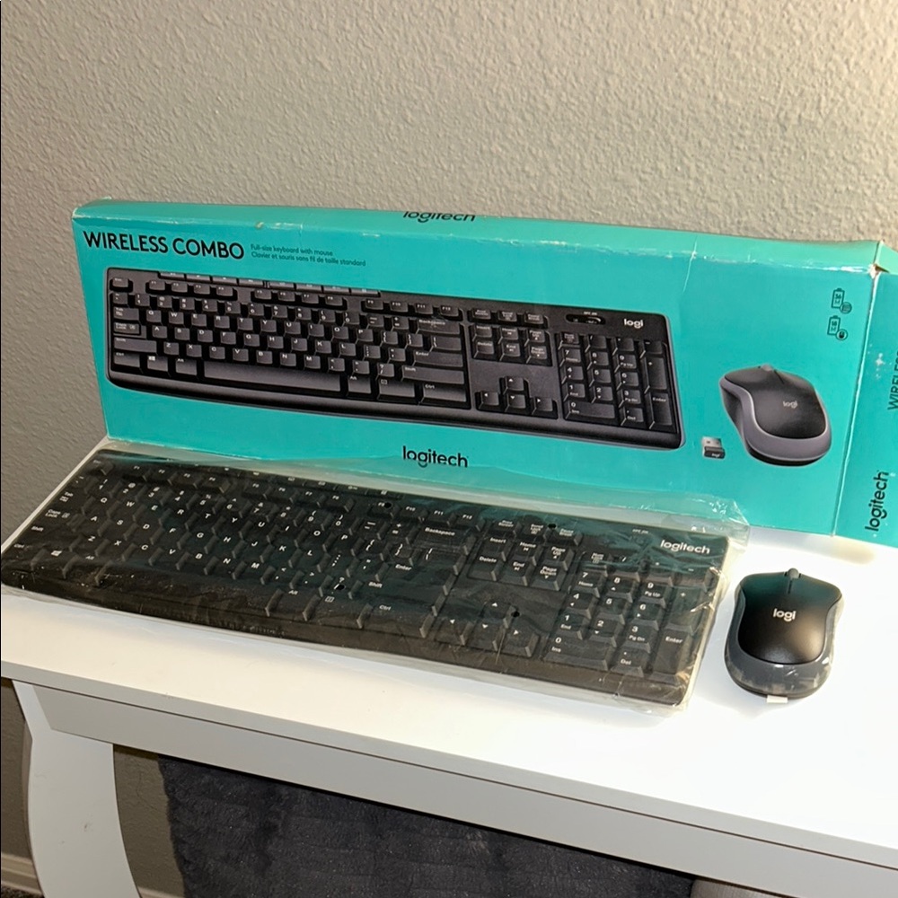 Logitech Gray Keyboard and Mouse Combo